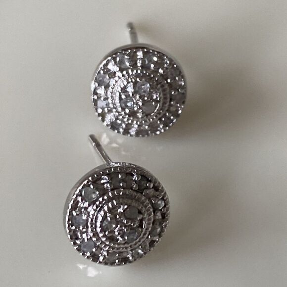 Sterling silver necklace & earring set - Picture 3 of 6